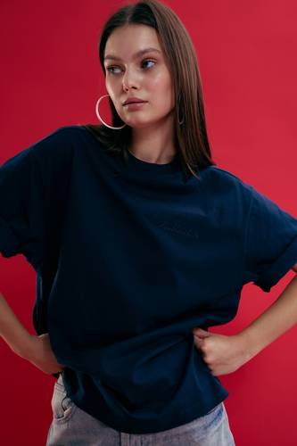 T-SHIRT - NAVY BLUE