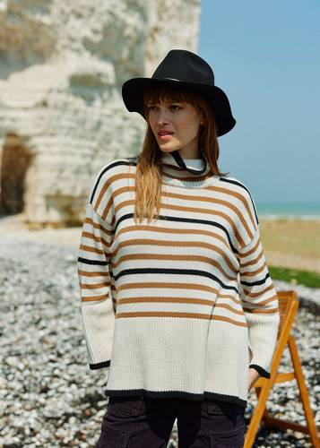 PULLOVER