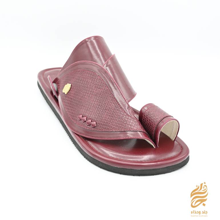 حذاء جامبو (مقاس كبير) من أكثر الأحذية جاذبية ذات الدعم الفائق من الثبات والتوازن