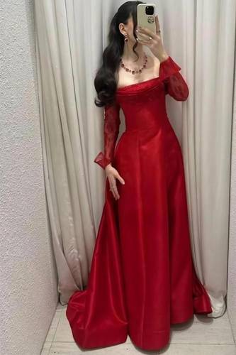فستان احمر سهرة