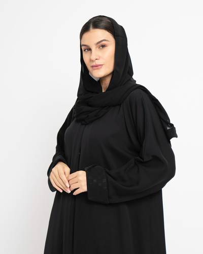 عباية بطرحة بقصات A/LINE بتدخيلات بطقطق