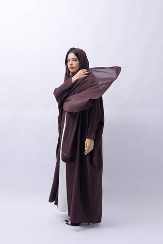 عباية بطرحة لف بقصات مشلح قماش  الندى alnada formal colorful