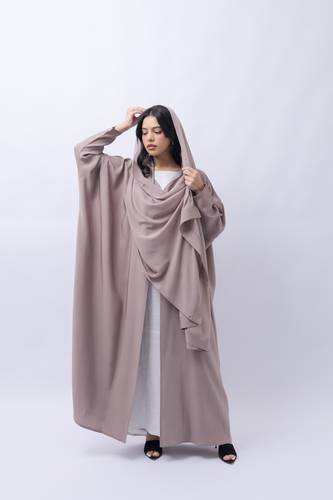 عباية بطرحة لف بقصات مشلح قماش  الندى alnada formal colorful