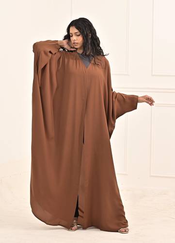 عباية بطرحة لف بقصات مشلح قماش  الندى alnada formal colorful
