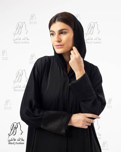 عباية بطرحة بقصات كلوش بطقطق بتدخيلات ممكن طلب اي لون من اختيار رقم الون في الملاحظات