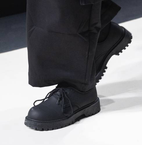 Black Men's Shoe