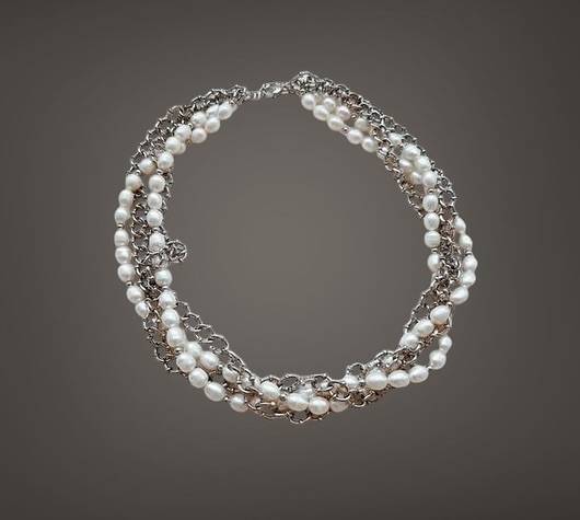 Pearls & Chain Necklace