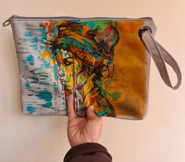 African woman leather clutch 