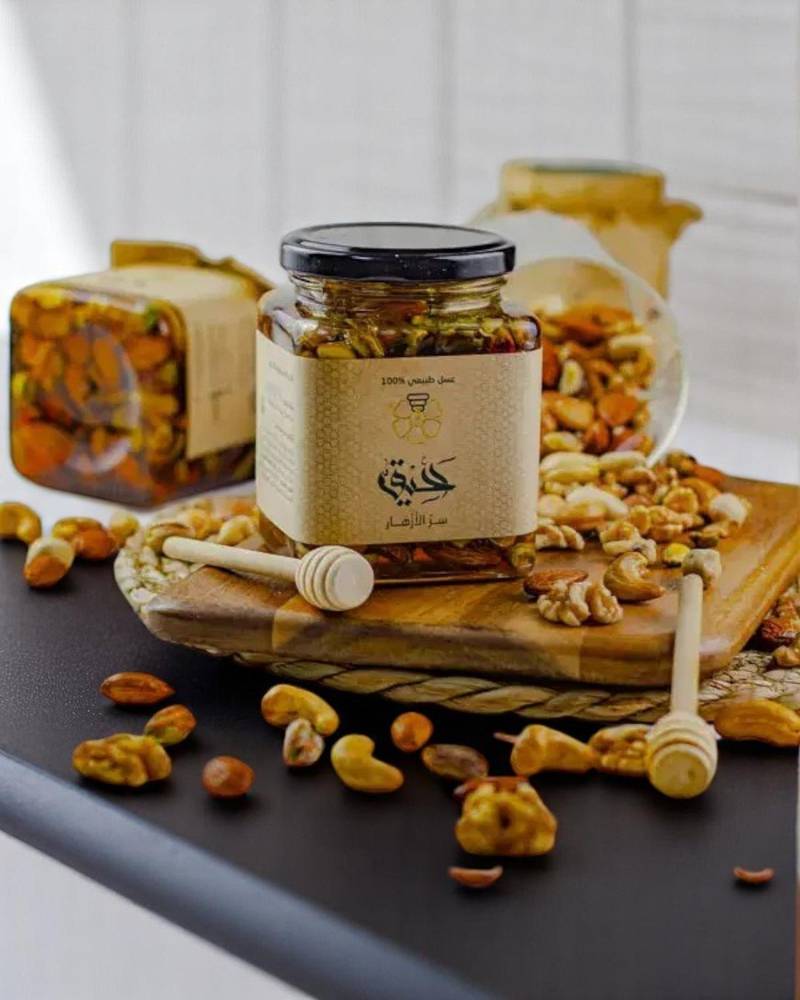  عسل بالمكسرات 