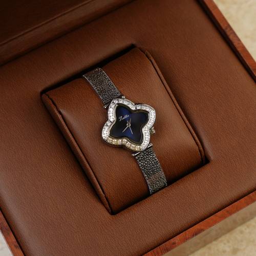 Lottie Flower Elegance Watch