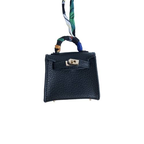 Mini Kelly Bag medal