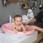 حوض استحمام الرضيع (وردي)