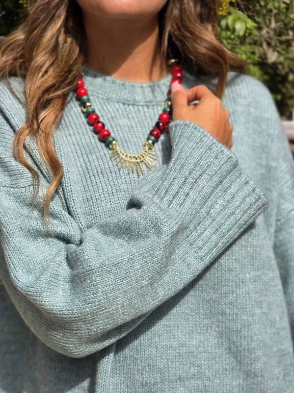 Red And Green Beaded Necklace With a Gold Toned Sun Burst Pendant 