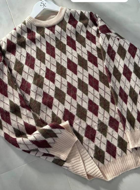 Burgundy Olive Baklava Pullover 