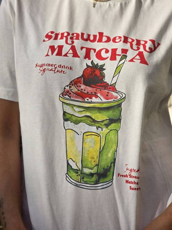 Strawberry Matcha tshirt 🍵🍓