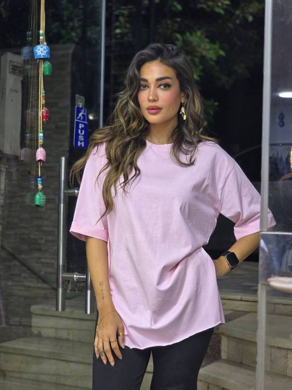 Pink basic tshirt with side slits