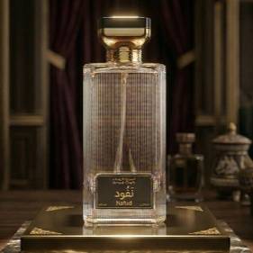 عطر نَفـــود - هيبة الصحراء الهادئة