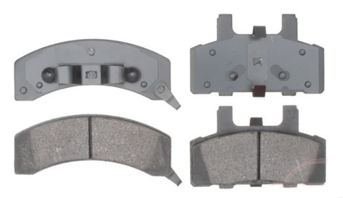Brake Pad Front Cadillac DeVille 1990/1999, Fleetwood 1990/1992, Chevrolet Astro, Safari 1990/2002, Blazer 1992/1994, Suburban 1988/1999, Tahoe, Yukon 1992/2000, Savana 1996/2002, Dodge Ram 1994/1999