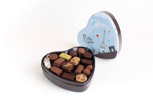 ⁨Paris Heart قلب باريس⁩