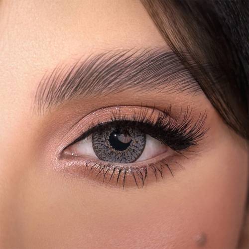 عدسات لاصقة ملونه من امارا شهرية- ستورمي قري