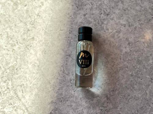 عطر VIII