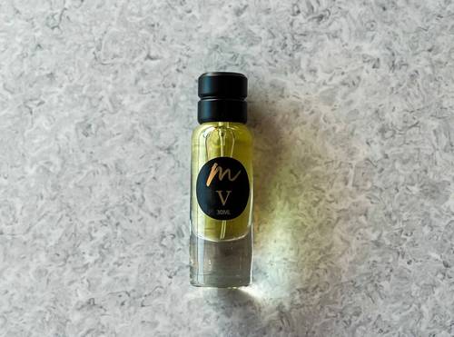 عطر V