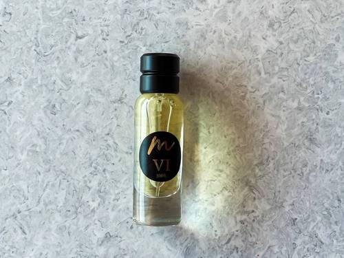 عطر VI