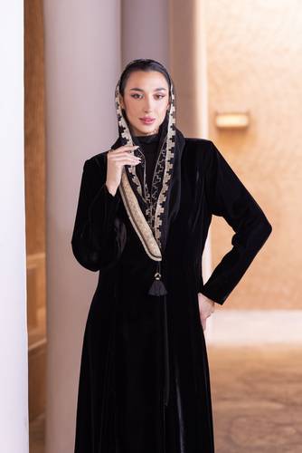 عباية الزريّ