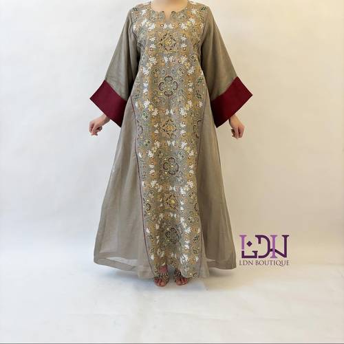 جلابيه لينن طبيعي مع شك وتطريز 
