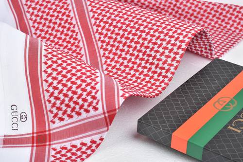 شماغ قوتشي  ختم بني معدني