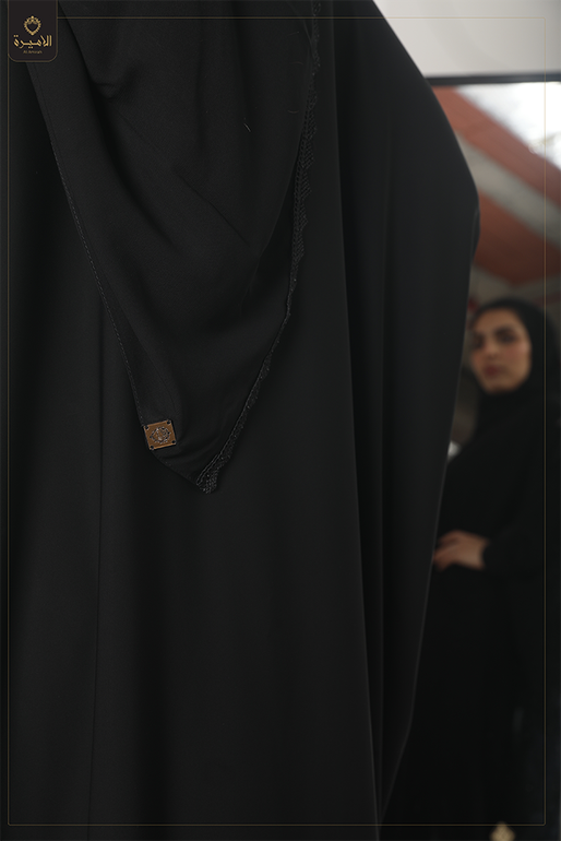 عباية بشت باكمام استرتش