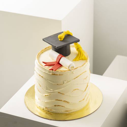 Fondant & Cream Graduation Cake