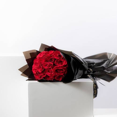 Share Love 20 Red roses  