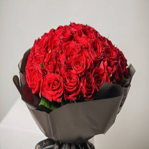  Share Love 40 Red roses  
