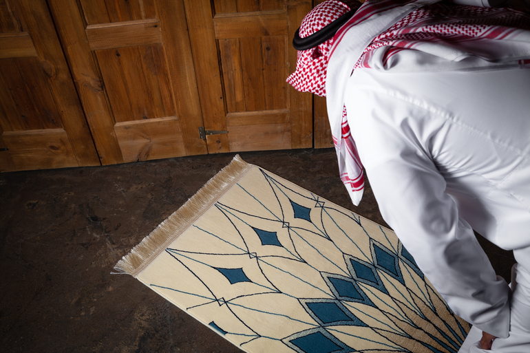 سجادة صلاة مظلة الحرم النبوي