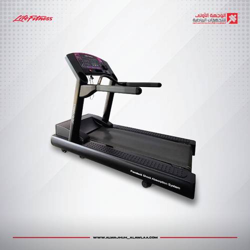 Life Fitness integrity CLST treadmill جهاز سير لايف فتنيس اسود A