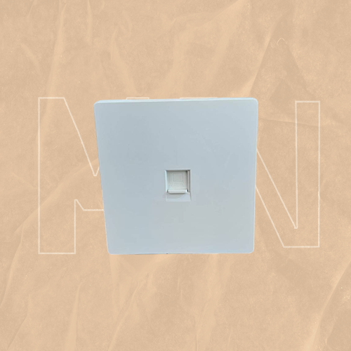 فيش كمبيوتر أبيض MKN WH 020 بتقنية CAT6