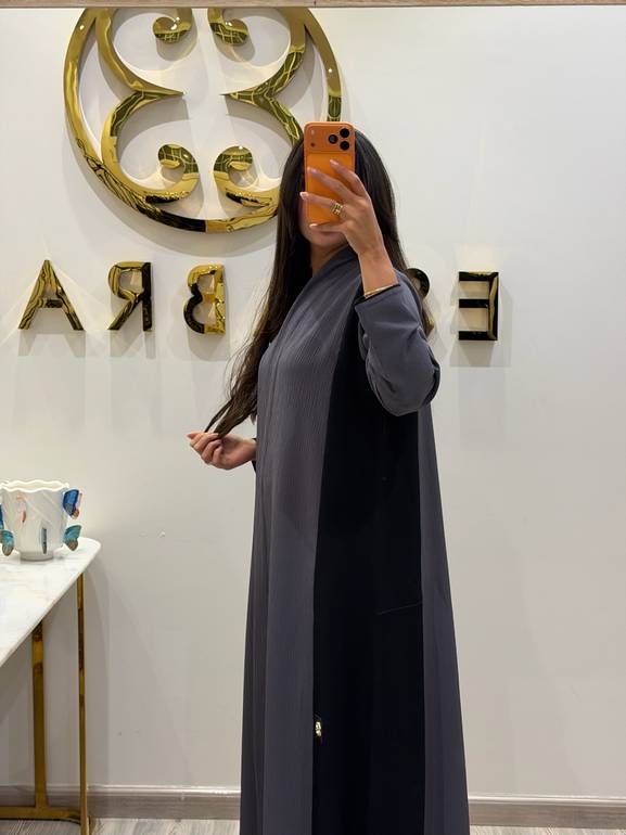 عباية عملية كريب رمادي واسود