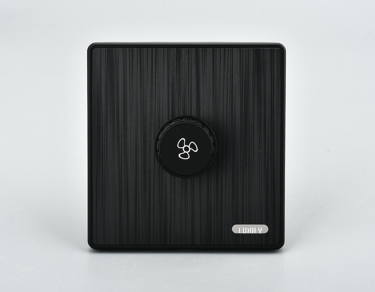 مفتاح دايمر 250W  اسود مطور LUXIFY
