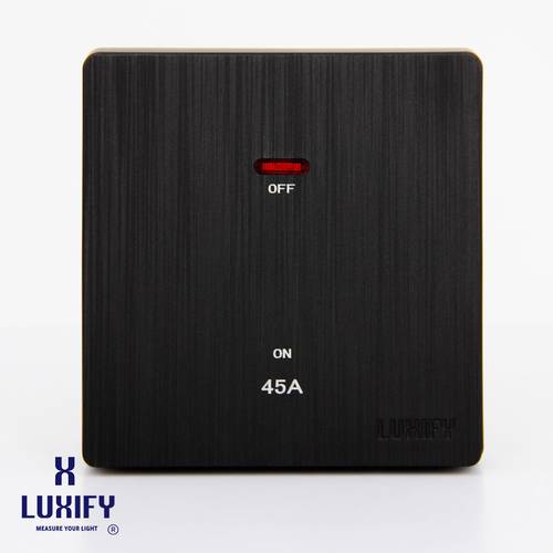 مفتاح مكيف 45 امبير كبير LUXIFY اسود 