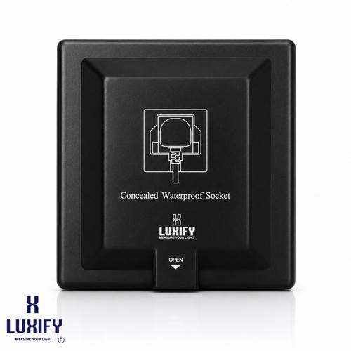 فيش 13 امبير مخفي LUXIFY اسود 