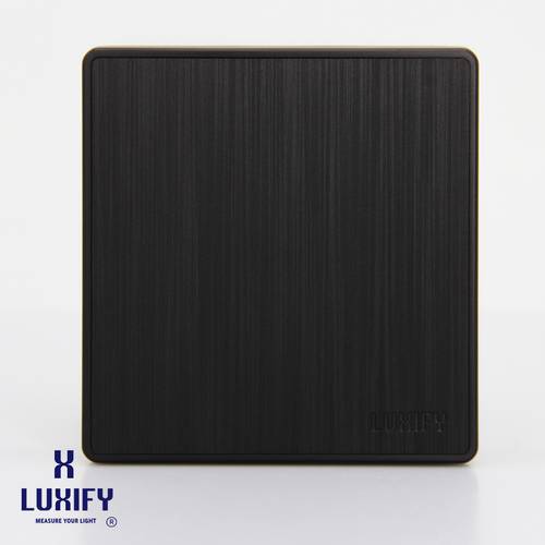 Blank Plate 7*7 Black LUXIFY