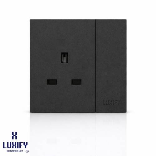 LUXIFY 13A Socket + Single Slim Switch – Black