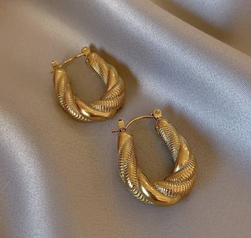 Rowina Earrings