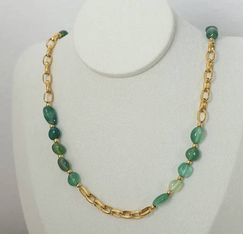 Layan Necklace