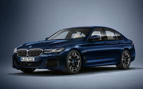 BMW G30 فحمات امامي +خلفي تكستار معا حساسات +هوبات امامي +خلفي فيبي 