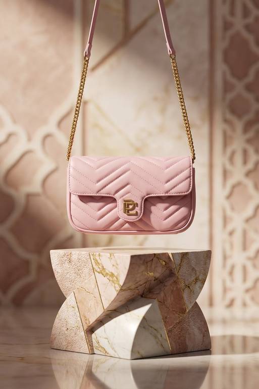 شنطة كتف وسط بنك PRQ 3221