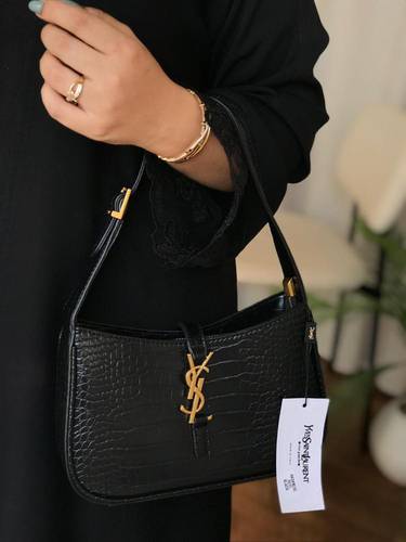 شنطة كتف وسط أسود SAL
