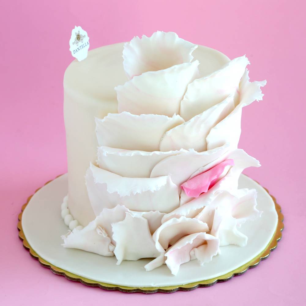 Lady Pink Cake
