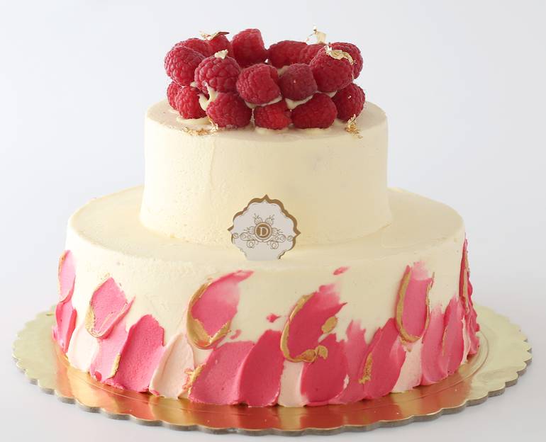 Red Raspberry Slash Cake medium
